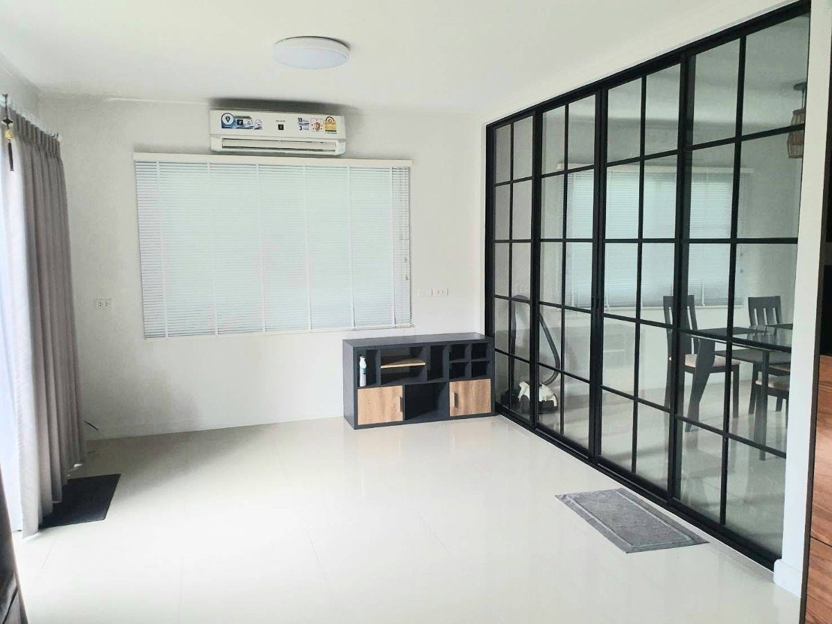 รูป ขายบ้านเดี่ยวในโครงการพร้อมเฟอร์​นิเจอร์ - SW001782 - รูปที่ 2/14