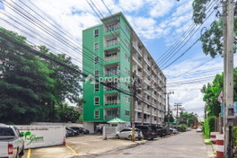 รูป The Green Condominium - รูปที่ 2/7