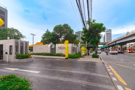 รูป Metris Pattanakarn - Ekkamai - รูปที่ 5/15