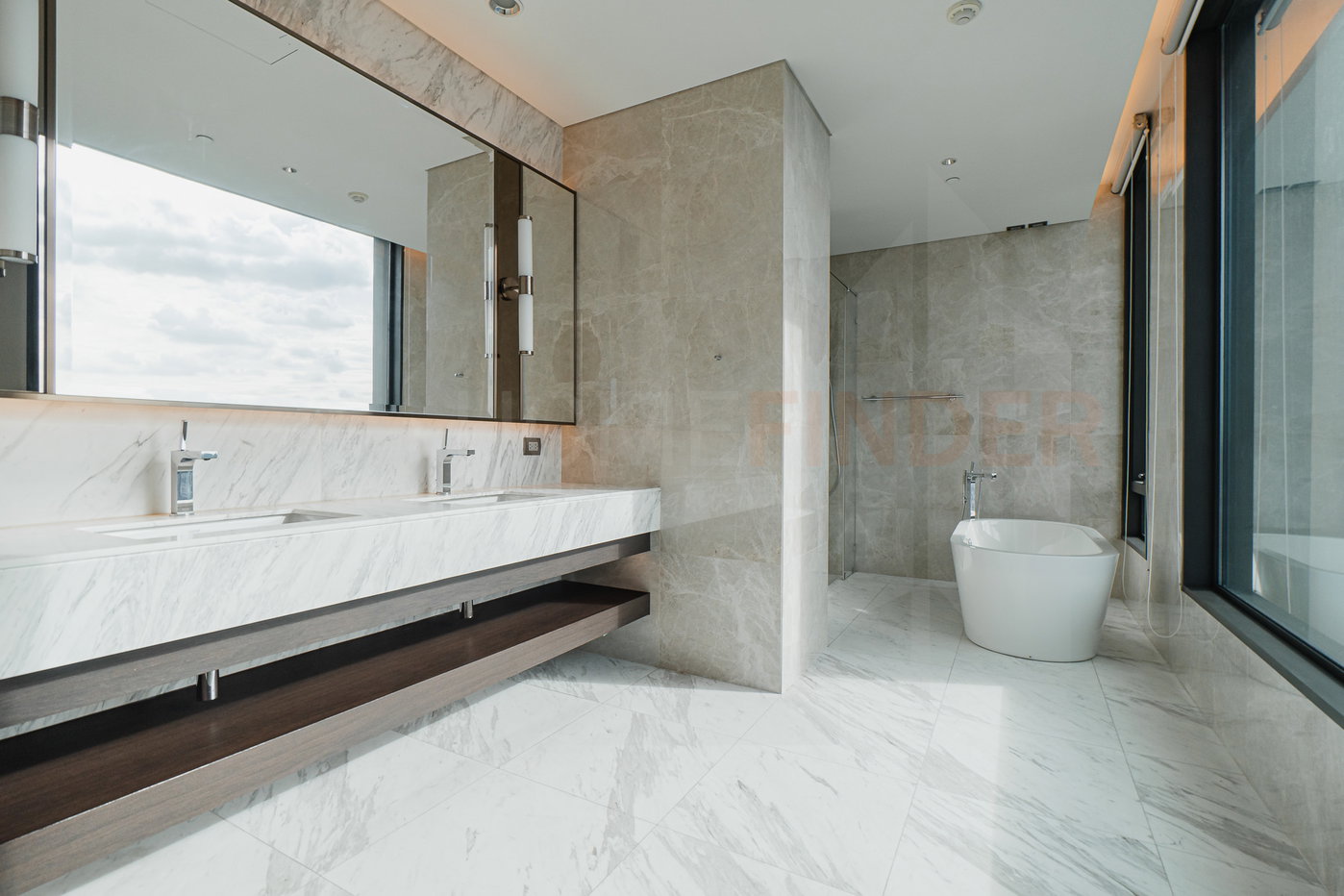 รูป Sindhorn Residence 4 bedrooms, for rent - รูปที่ 4/20