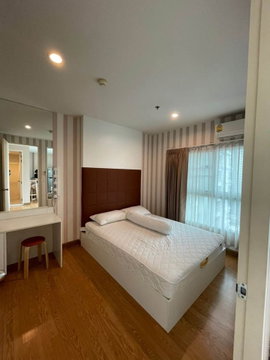 The Parkland Grand Taksin【𝐒𝐄𝐋𝐋 & 𝐑𝐄𝐍𝐓】🔥 ห้องมินิมอลโทนขาว วิวสระว่ายน้ำ แต่งเฟอร์ครบ ใกล้ BTS วงเวียนใหญ่ 🔥 ติดต่อไลน์ไอดี: @hacondo