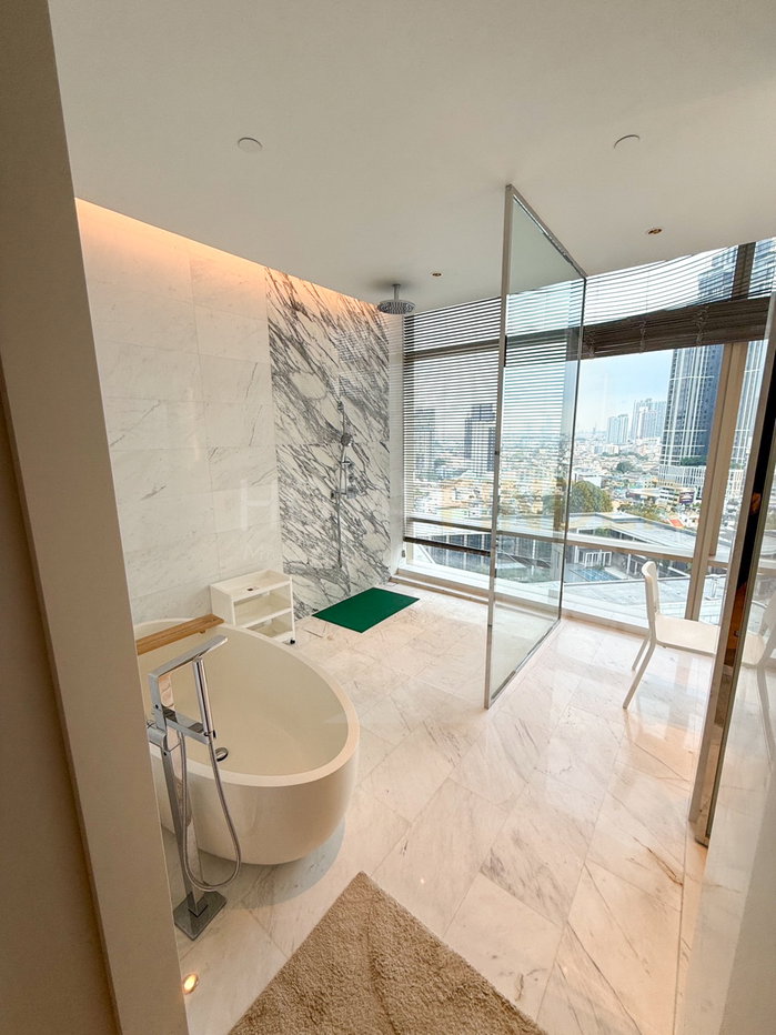 รูป Four Seasons Private Residences 3 bedrooms, for rent - รูปที่ 11/17