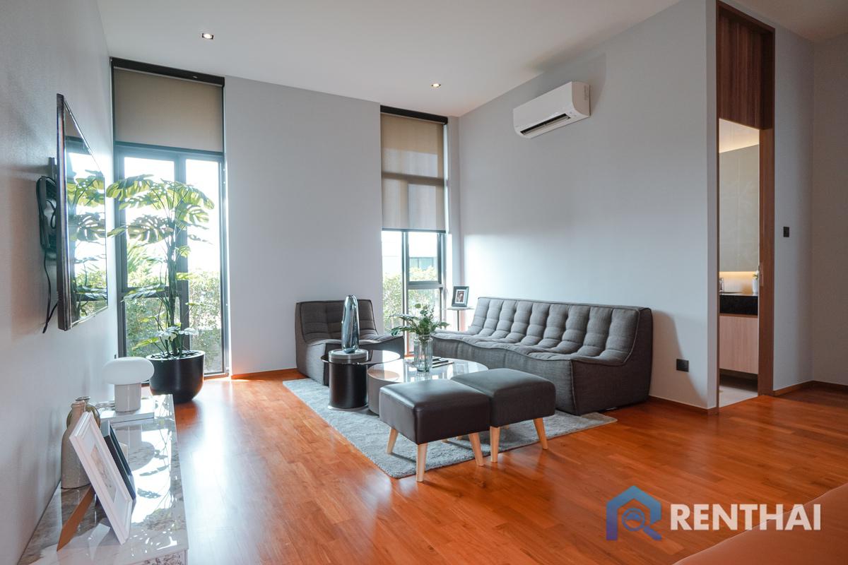 รูป บ้านหรูสไตล์โมเดิร์นบนเนินเขาในพัทยา วิวสวยที่สุด - รูปที่ 14/25