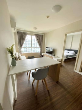 D Condo Nim ติดเซ็นทรัลเฟสติวัล วิวสระว่ายน้ำและสวนส่วนกลาง