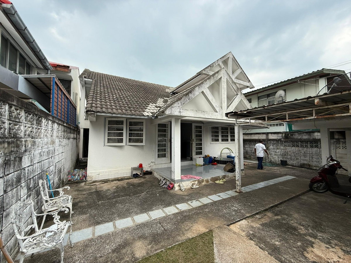 รูป #b4015 29/10/67  ขายบ้าน จรัญ 89 📲📢สอบถาม ld line @condoboy - รูปที่ 1/19