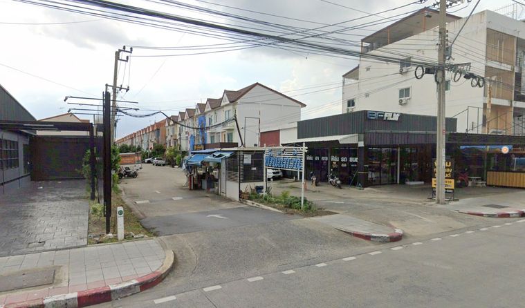 บ้านฟ้านันทวัน