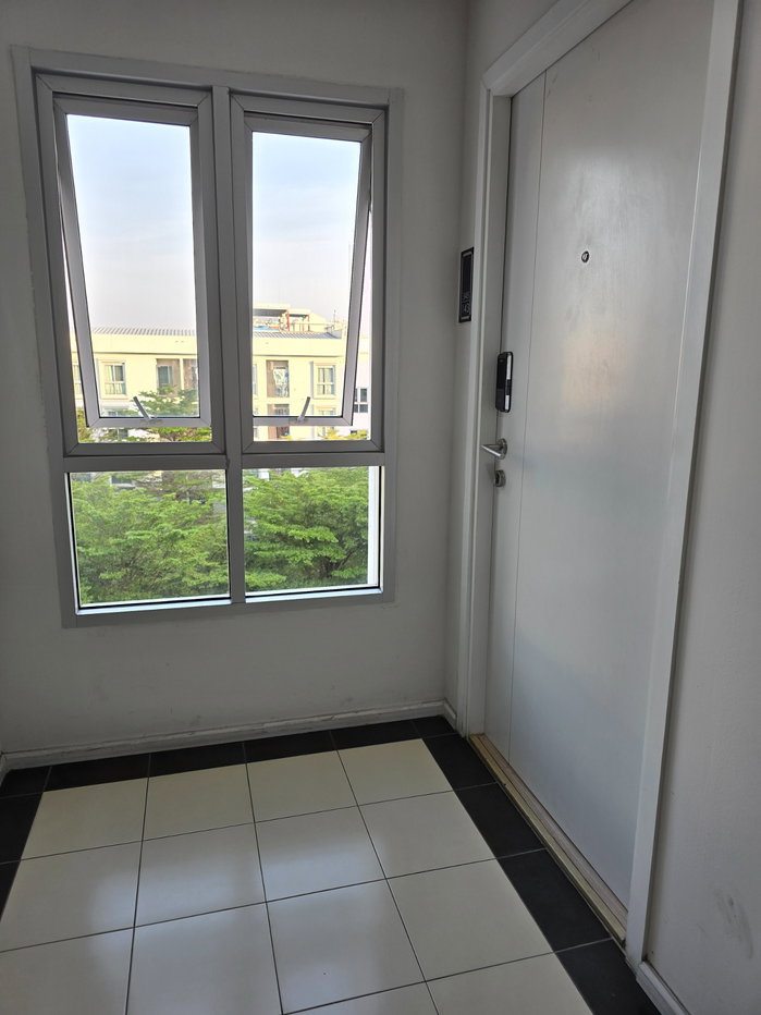 picture Condo for Rent 26 square.mm. 8500 Baht/M - 3/12