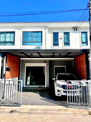 Townhouses for sale : Second-hand townhouse for sale, Manirin Midtown Project, Nong Mon, Chonburi