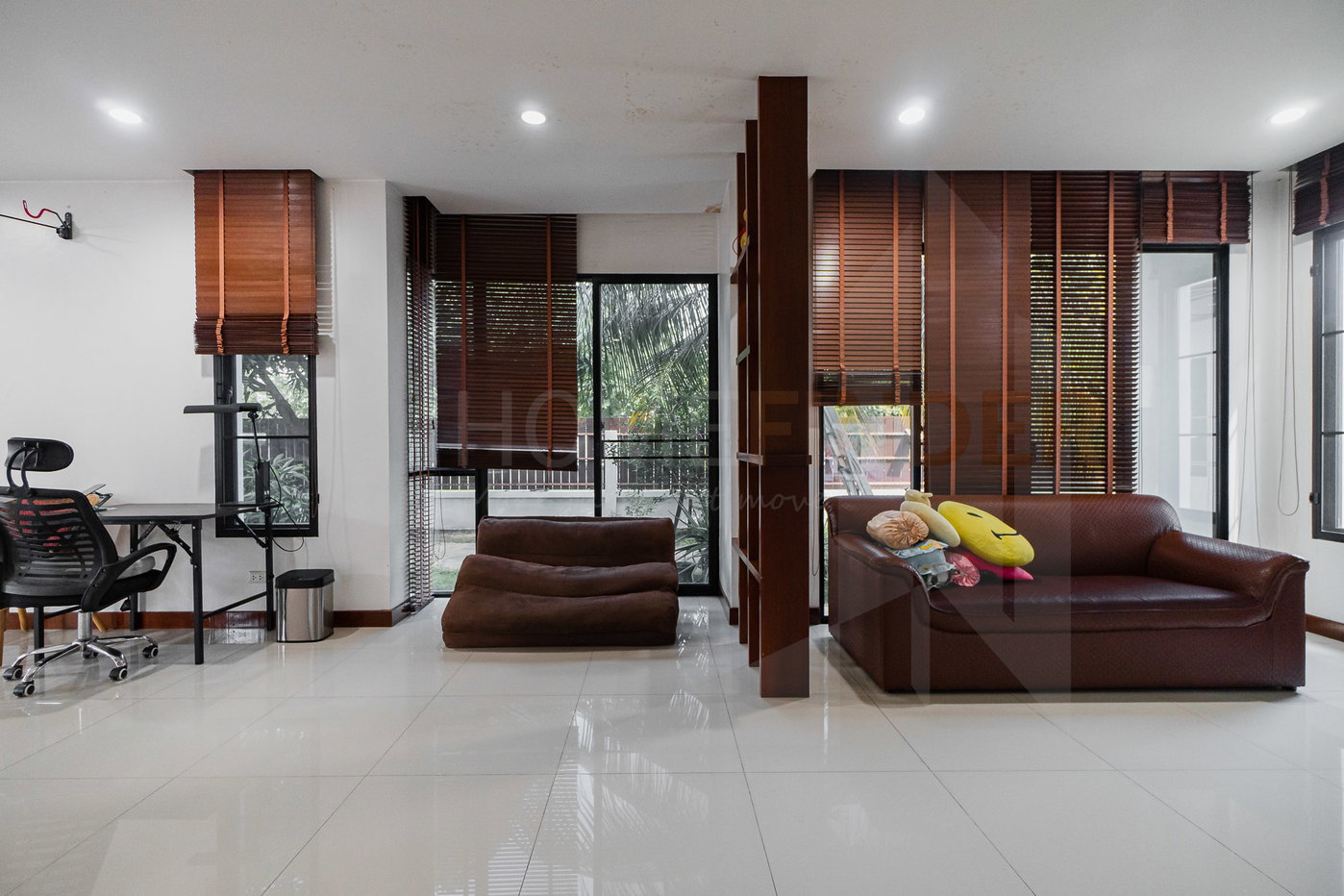 รูป Lake View Park 3 bedrooms, for rent - รูปที่ 44/50