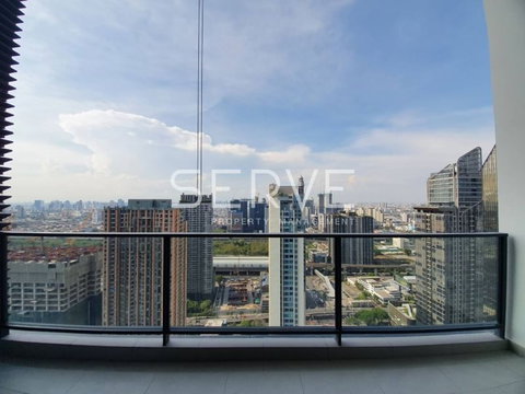 🔥40.17 MB(All in)🔥 -Penthouse 3 Beds 2 Baths 129.92 sq.m High Fl. 10+ Close to BTS Asok & MRT Sukhumvit 900 m. at The Lofts Asoke Condo / For Sale