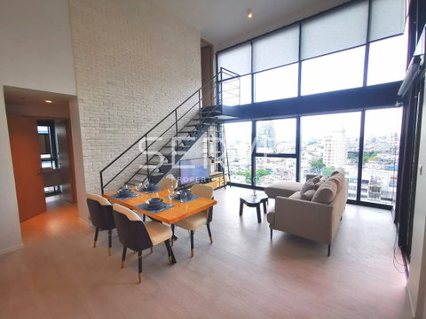 🔥55K🔥 - ดูเพล็กซ์ ห้องมุม 2 นอน 1 น้ำ 75 ตร.ม. ชั้นสูง 10+ คอนโดระดับ Super Luxury ใกล้ BTS สุรศักดิ์ 400 ม. ที่ The Lofts Silom / ให้เช่าคอนโด