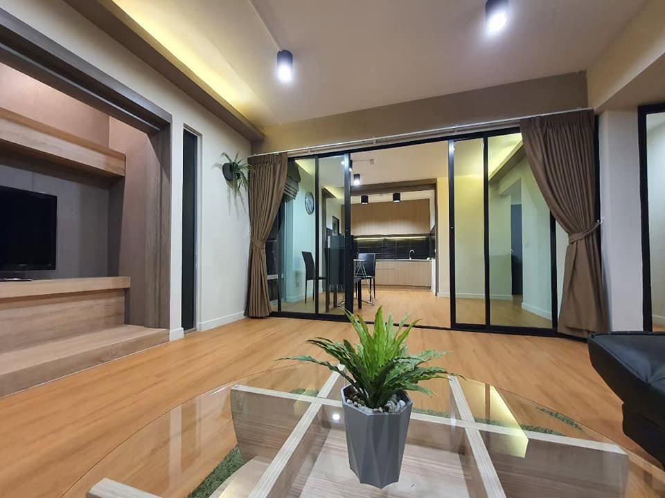 picture Code: KJ2761  for rent Riviera up // Line ID: @kjcondo (with @) // - 7/15
