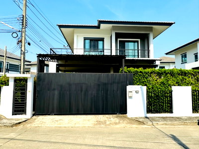 บ้านเดี่ยว ม.พายัพวิทยาเขตแก้วนวรัฐ : ขายบ้านเดี่ยวใกล้เซนทรัลเฟสเชียงใหม่ พร้อมเข้าอยู่ได้เลย