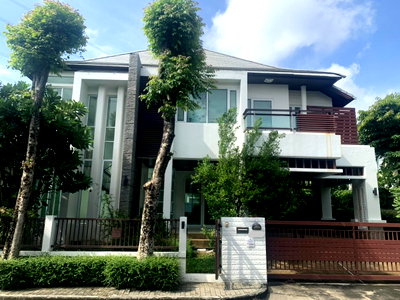 Houses for sale : Single house for sale, very beautiful house, Blue Lagoon 1 Village, Bangna-Wongwaen, size 95 sq.w., price 16.50 million baht 