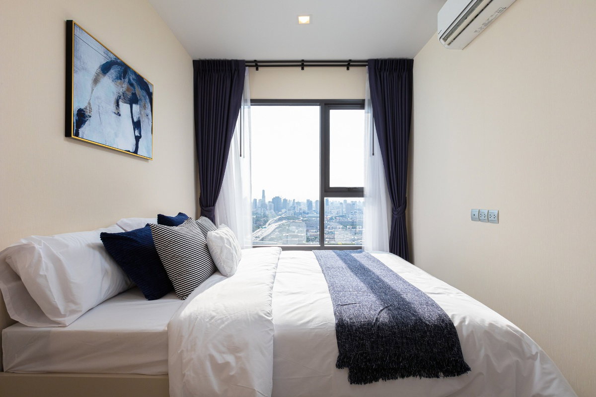 Life Asoke Hype ไลฟ์ อโศก ไฮป์ , 1 bed 1 bath แต่งสวย ราคาเพียง 23,000 บาท กั้นห้องเป็นสัดส่วน    Line : @apopplace