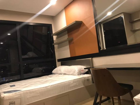 Ashton Chula Silom【𝐑𝐄𝐍𝐓】🔥 ห้องมินิมอล ตกแต่งเรียบง่าย วิวใจกลางเมือง เฟอร์นิเจอร์ครบ ใกล้ MRT สามย่าน 🔥 ติดต่อไลน์ไอดี: @hacondo