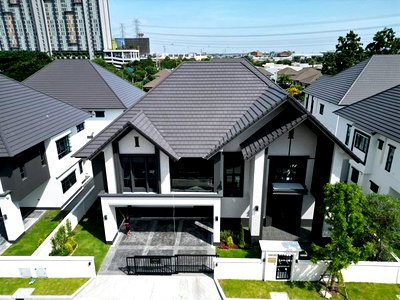 Houses for rent Samut Prakarn : House for rent The City Bangna 2, ready to move in. If interested, contact Line @goodmanpro or call 0999029192.