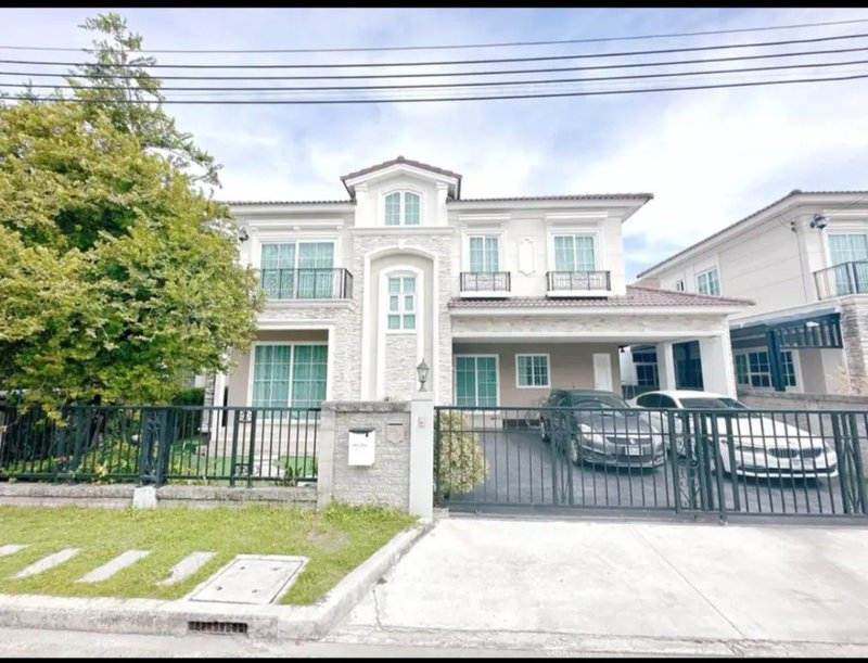 Houses for rent : For Rent: 2-Storey Single House in Grandio Luxury Housing Project, Ladprao-Kaset Nawamin
