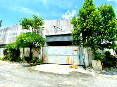Factory for sale Dhonburi Rajabhat University Samut Prakan Campus : Land for sale with warehouse, area approximately 300 square wah in Soi Thanaset 6, Theparak Road, Bang Pla , Bang Phli , Samut Prakan, 16  MB..*