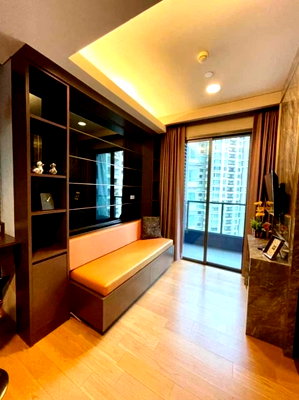 Condos for rent : Code: KJ2979  for rent The Lumpini 24 // Line ID: @kjcondo (with @) //