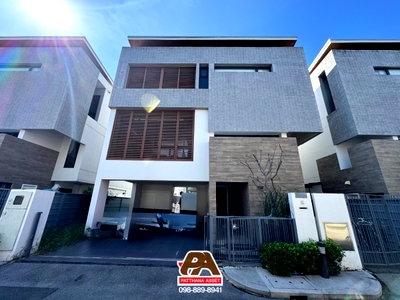บ้านเดี่ยวให้เช่า : Parc Priva 4 bedroom 400 sq.m. Fully furnished and ready to move in