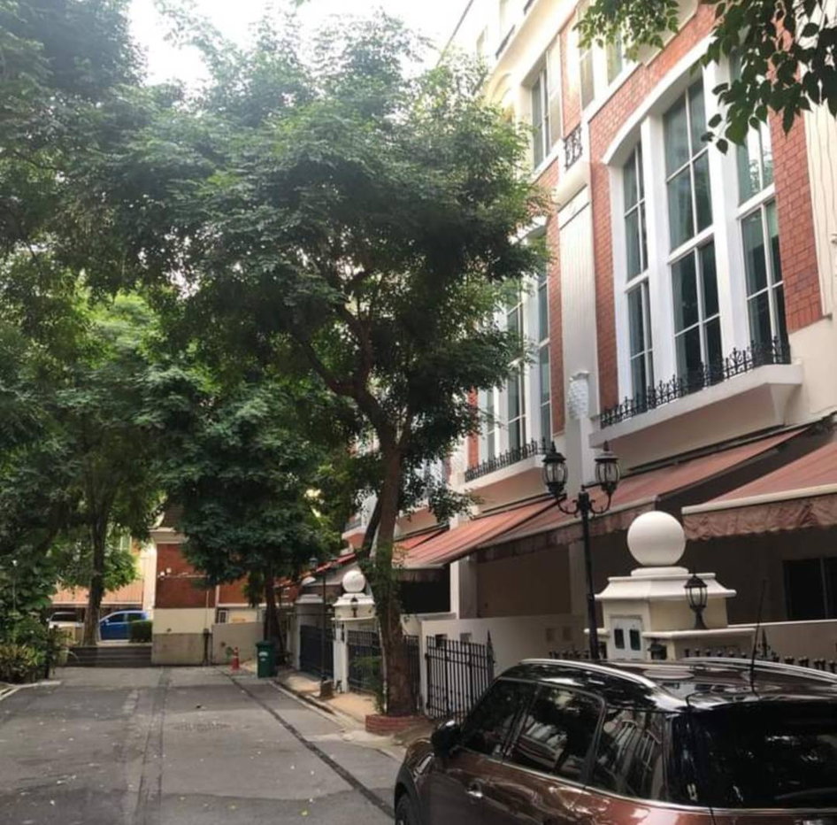 รูป ขายบ้านสุขุมวิท 55 บ้านกลางกรุงทองหล่อ บ้านหรูใจกลางเมืองทองหล่อ เอกมัย พร้อมพงษ์ 4 ห้องนอน 5 ห้องน้ำ ใกล้ BTS ทองหล่อ 087-9074045 - รูปที่ 3/6