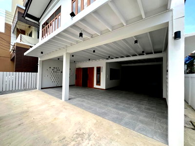 โฮมออฟฟิศ กรุงเทพมหานคร : LTHC11232–Commercial Home office FOR SALE 2 area 2 baths 1 room size 50 Sqw. Near BTS Bang Chak Station ONLY 14 MB