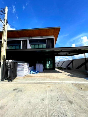 ทาวน์โฮม ไปรษณีย์ศรีราชา : #b4122 22/11/67 ขายบ้านทาวน์โฮม  ใหม่มือ1 อนานคร แหลมฉบัง 📲📢สอบถาม ld line @condoboy