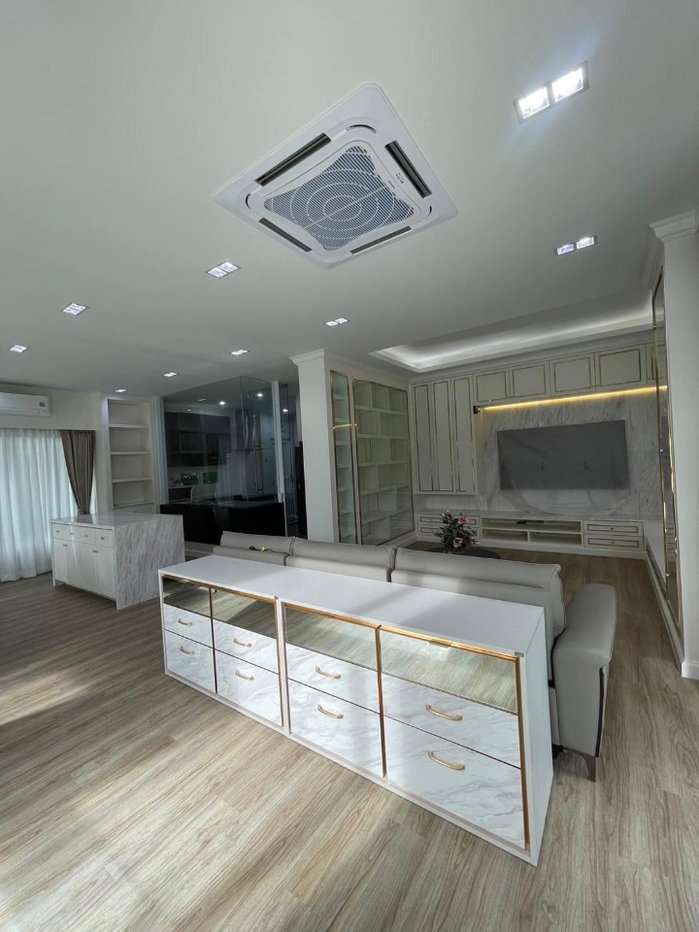 รูป ให้เช่า บ้านพร้อมเฟอร์ ในโครงการลัดดารมย์ บางนา กม.7 หลัง เมกาบางนา - RW005592 - รูปที่ 8/17