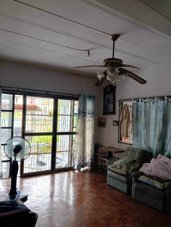 รูป ขายบ้านเดี่ยว 2 ชั้น 4 ห้องนอน ใกล้เซ็นทรัลเฟส เหมาะสำหรับรีโนเวท ปล่อยขาย - รูปที่ 8/15