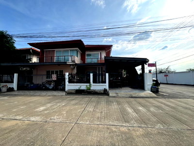 ขายบ้านเดี่ยว : ขายบ้านเดี่ยว หมู่บ้านไพศาล ประชาอุทิศ หลังมุมโทร 0999983897