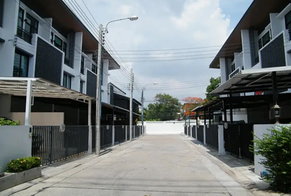 รูป Cozy by BNTD @Satriwitthaya 2 Soi 10 - รูปที่ 3/3