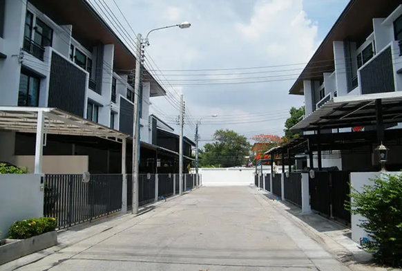 Project Cozy by BNTD @Satriwitthaya 2 Soi 10 Picture - 3/3