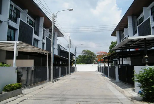 Project Cozy by BNTD @Satriwitthaya 2 Soi 10 Picture - 3/3