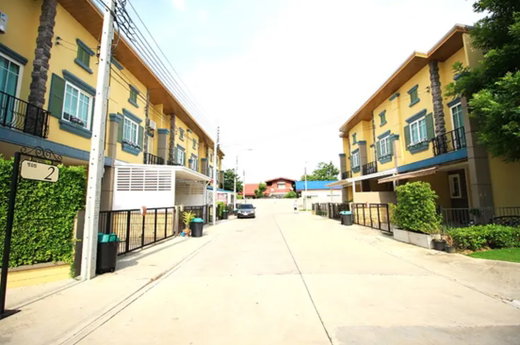 รูป Golden Town Onnut - Pattanakarn - รูปที่ 2/2