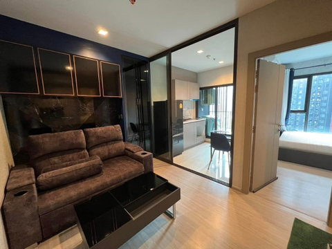  Rds-4337 ให้เช่าคอนโด  ไลฟ์ อโศก-พระราม 9 ( Life Asoke-Rama 9 )  นัดชมห้อง 👉line : @propertyfinder 