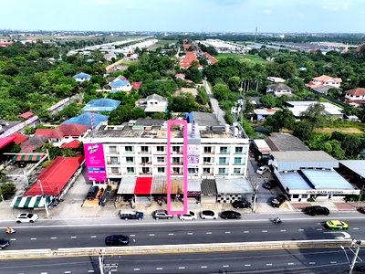 Shophouses for sale Pathumthani : Prime Location on the Main Road! Great Value! Excellent Structure!!4-Story Commercial Building for Sale (Pink) in Lam Luk Ka, Klong 4, 24.1 sq.w.