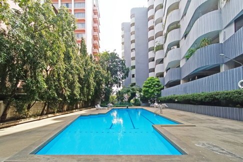 LTH11300-PREMIER CONDOMINIUM FOR SALE Size 410 sqm. 4 bed 6 bath BTS Phrom Phong Station ONLY 48 MB