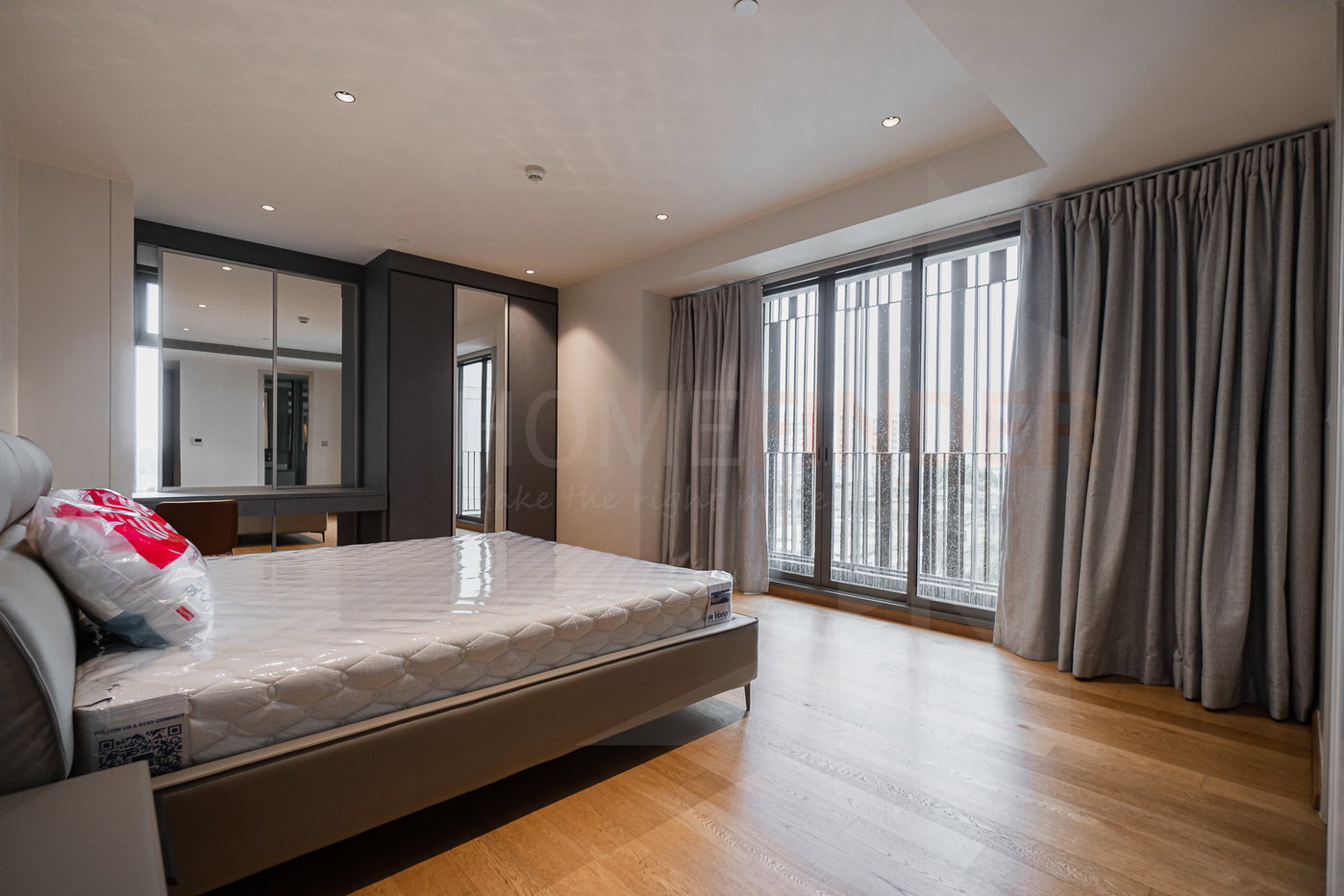 รูป Supreme Legend Condominium 2 bedrooms, for sale - รูปที่ 9/35