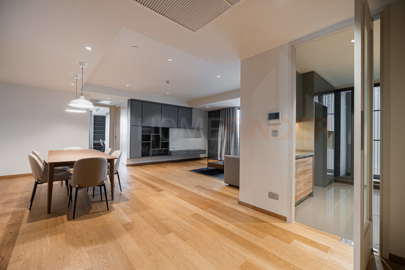 รูป Supreme Legend Condominium 2 bedrooms, for sale - รูปที่ 10/35