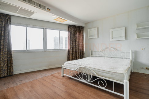 Saichol Mansion 2 bedrooms, for sale