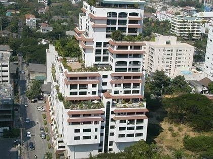 LTH11320-Baan Phrom Phong FOR SALE Size 105 sqm. 2 beds 2 baths Near BTS Phrom Phong Station ONLY 6.8 MB