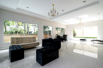 เช่าบ้านเดี่ยว นิคมอัญธานี (เจมโมโปลิส) : Two Grand Monaco Bangna-Wongwaen 4 bedrooms, for rent