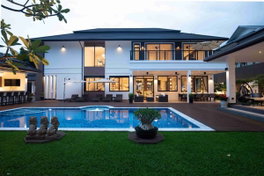 รูป The Crown Villa - รูปที่ 2/13
