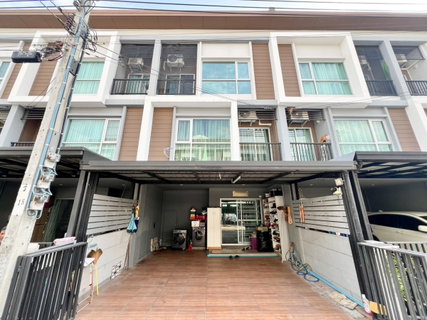 📍ขอปล่อยต่อ ทาวน์โฮม 3 ชั้น หมู่บ้าน ลุมพินี ทาวน์พาร์ค ท่าข้าม-พระราม 2 เพียง 3.57 ล้าน ราคาคุ้มมาก ทำเลดี เดินทางสะดวก ใกล้เซ็นทรัลพระราม 2