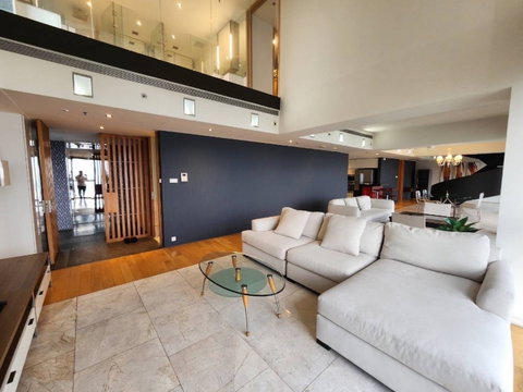 LTHC11354-The Met Condo FOR RENT Size 366 sqm. 4 beds 5 baths Near BTS Chong Nonsi Station ONLY 260K/Month
