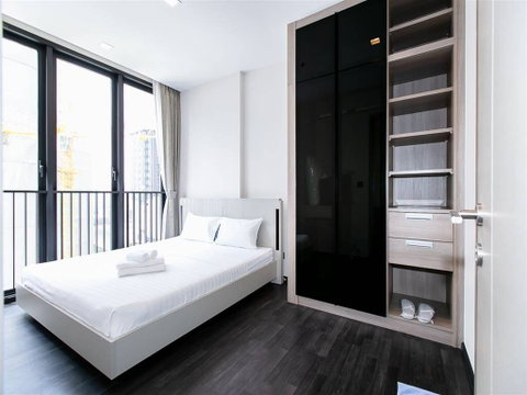 P-35982 Condo for for sell The Line Asoke - Ratchada fully furnished.