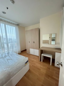 For rent ✅  life @ phahol - ari 