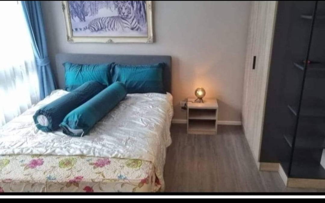 picture dcondo Campus Hideaway for sale - 1/8