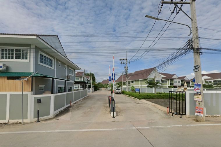 Country Village 7